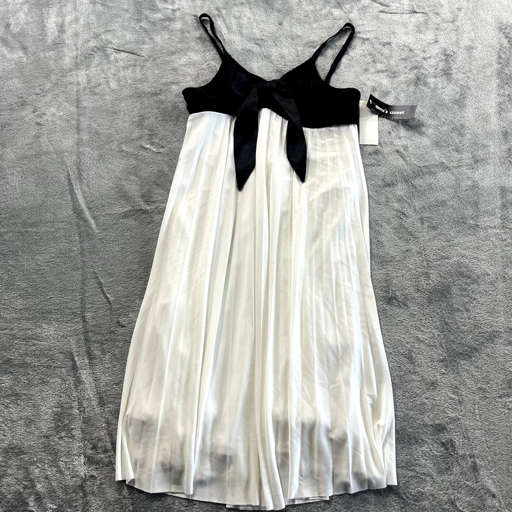 Amys Closet Babydoll Dress Bow Prom Formal Black White Size 12 NWT 2215579